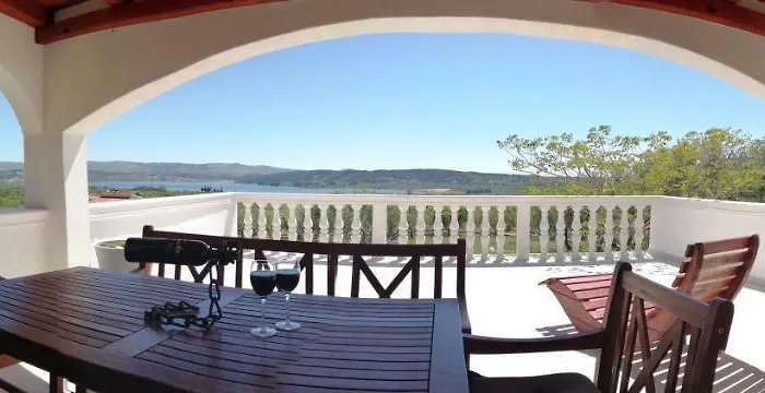 The Garden Of Elais Сasa de vacaciones Šibenik