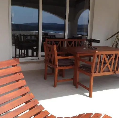 Σπίτι διακοπών The Garden Of Elais Σίμπενικ